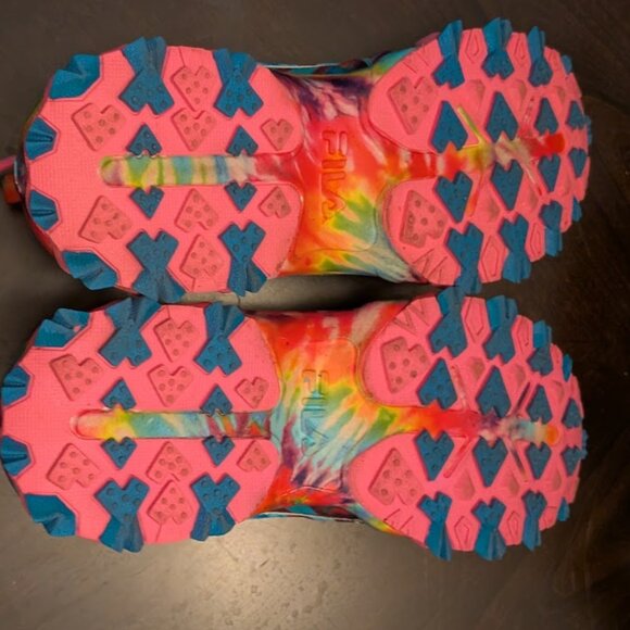 P10 FILA Oakmont TR Multi-Color Tye Dye Shoes - Picture 7 of 10